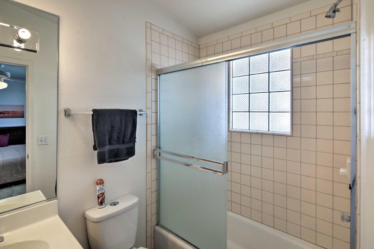 Lake Havasu Home With Rooftop Deck And Mountain Views! レイク・ハヴァス・シティ エクステリア 写真