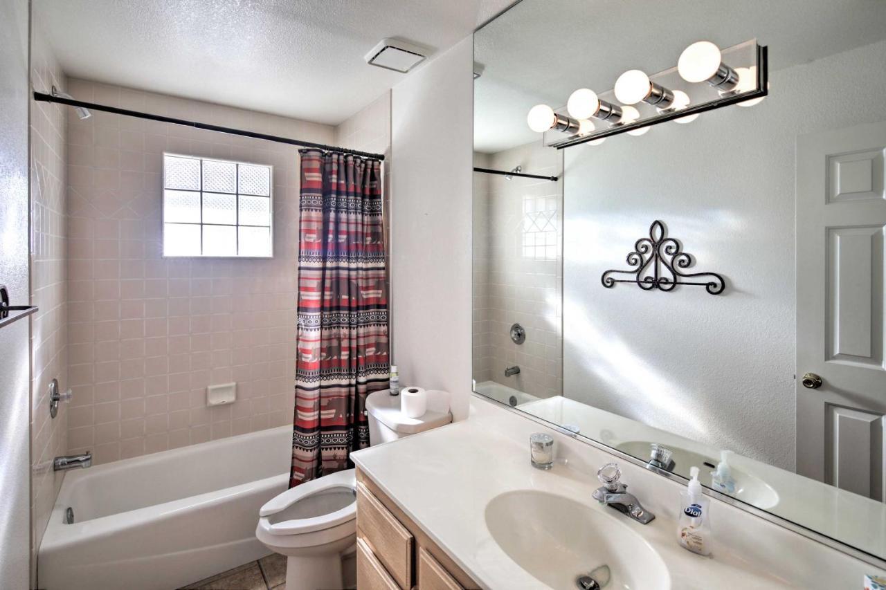 Lake Havasu Home With Rooftop Deck And Mountain Views! レイク・ハヴァス・シティ エクステリア 写真